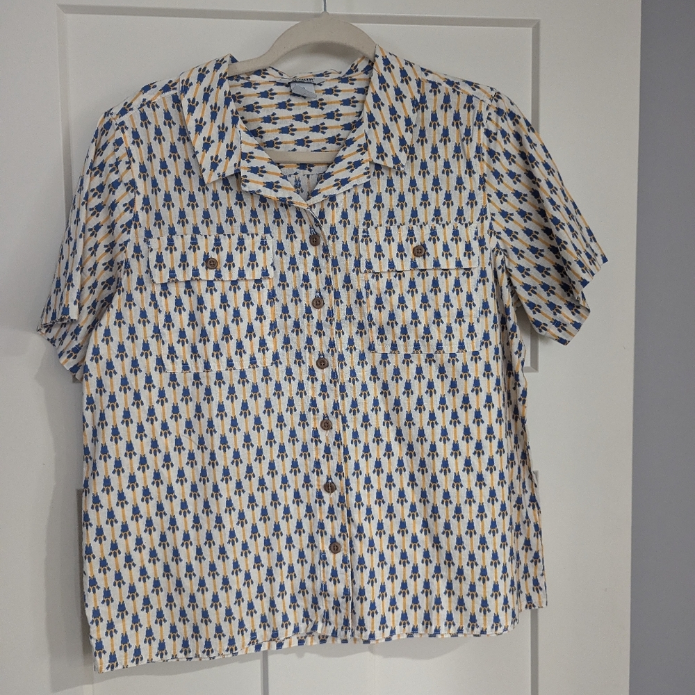 Duluth Trading company women's medium blue and yellow button-up cotton and hemp